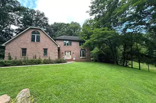 800 Berrymans Ln, Reisterstown, MD 21136 - Photo 1