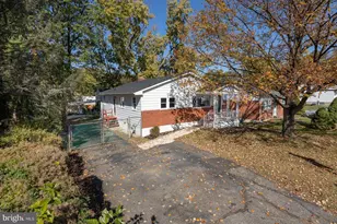 1124 Dorchester Ave, Baltimore, MD 21207 - Photo 1