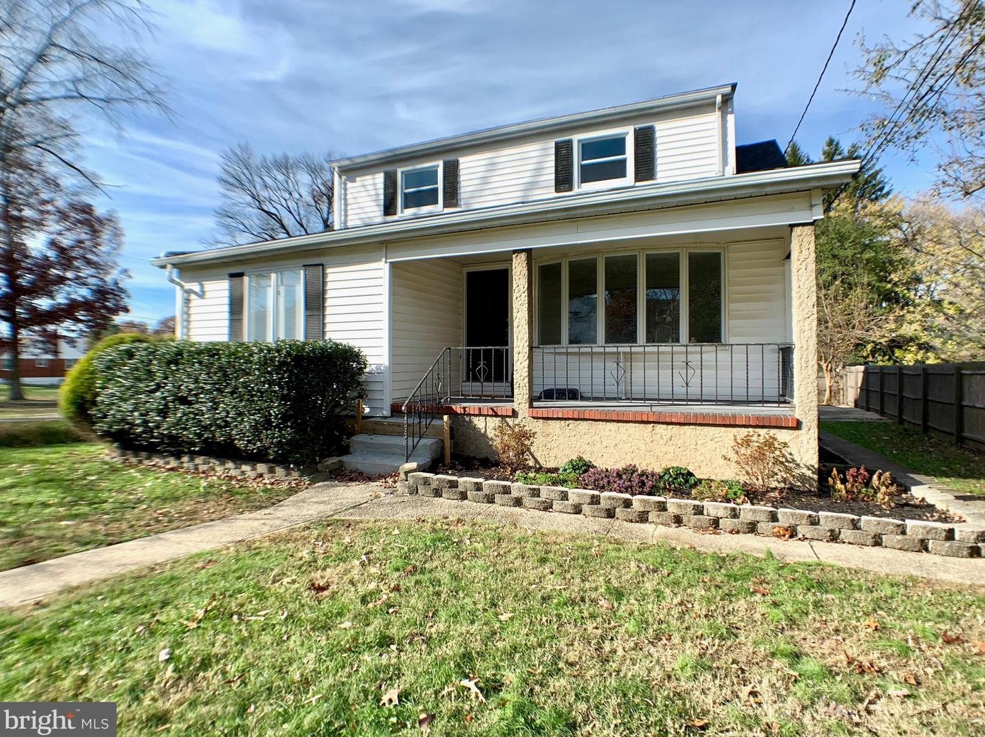 604 Riverside Rd, Baltimore, MD 21221-4810