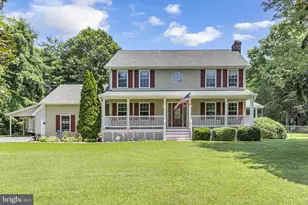 215 Cedar Beach Dr, Prince Frederick, MD 20678 - Photo 1