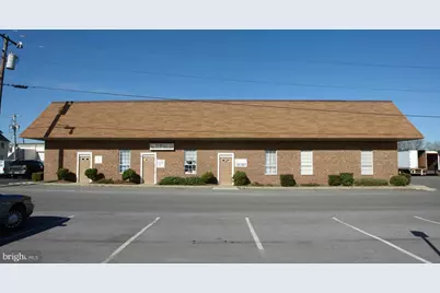 11 N Maple Avenue, La Plata, MD 20646 - Photo 1