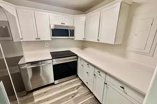 327 St Marys Ave, La Plata, MD 20646 - Photo 1