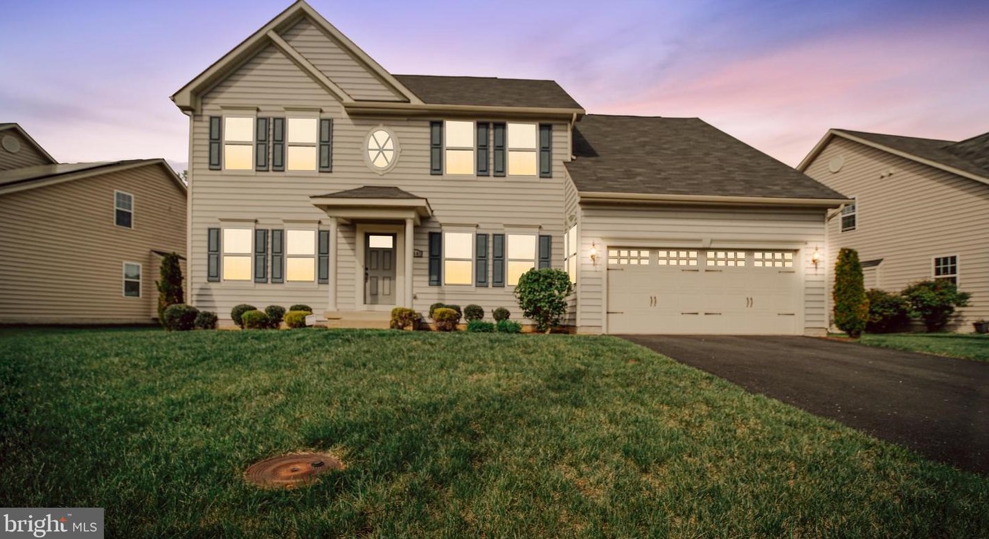 3441 Linden Grove Dr, Waldorf, MD 20603-4039