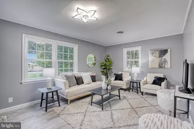 18 Oak Street, Cambridge, MD 21613 - Photo 1