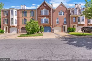 6 Victoria Square, Frederick, MD 21702 - Photo 1