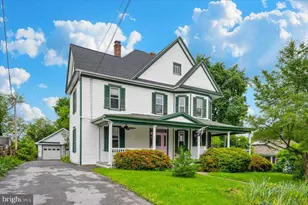 28 N Altamont Ave, Thurmont, MD 21788 - Photo 1