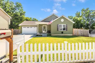 8 3rd Ave, Brunswick, MD 21716 - Photo 1