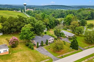 9204 Oak Tree Cir, Frederick, MD 21701 - Photo 1