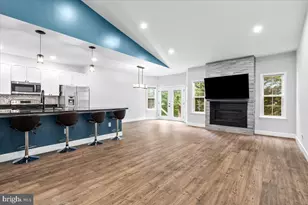 815 Aztec Dr, Frederick, MD 21701 - Photo 1