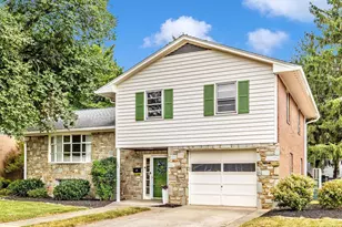 703 Wyngate Dr, Frederick, MD 21701 - Photo 1