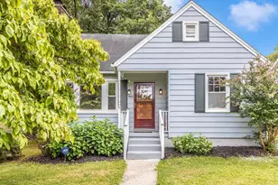 902 Chestnut St, Frederick, MD 21703 - Photo 1