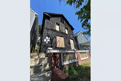 19 E D Street, Brunswick, MD 21716 - Photo 1