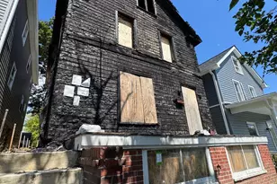 19 E D St, Brunswick, MD 21716 - Photo 1