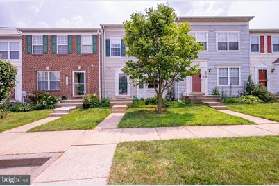 3320 Hibiscus Court - Photo 1