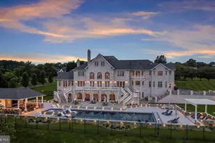 5912 Clifton Oaks Dr, Clarksville, MD 21029 - Photo 1