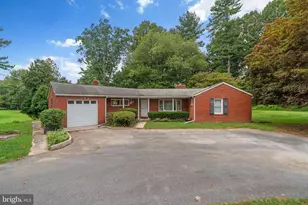 900 Hoods Mill Rd, Cooksville, MD 21723 - Photo 1