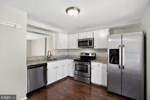 7506 Summer Blossom Ln, Columbia, MD 21046 - Photo 1