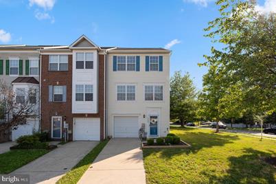 3300 Hibiscus Court - Photo 1