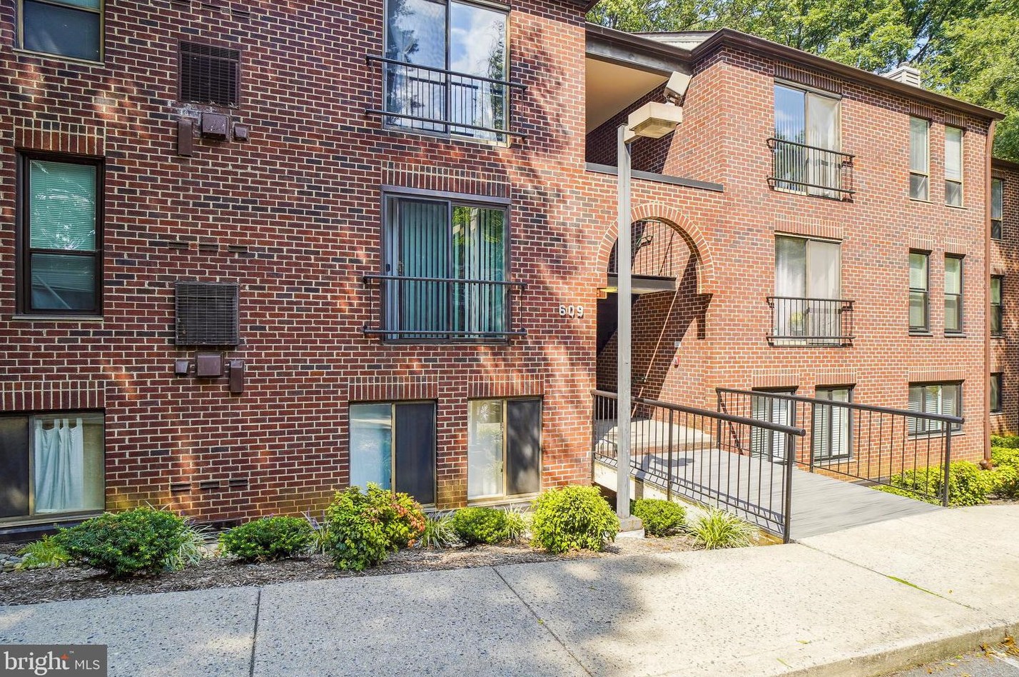 609 Hudson Ave #336, Takoma Park, MD 20912 - MLS MDMC2064336 - Coldwell  Banker