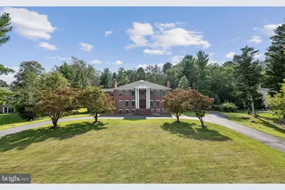 10821 Barn Wood Lane, Potomac, MD 20854 - Photo 1