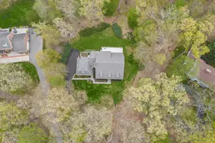 8113 Plum Creek Dr, Gaithersburg, MD 20882 - Photo 1