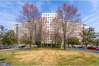 10201 Grosvenor Place #318, Rockville, MD 20852 - Photo 1