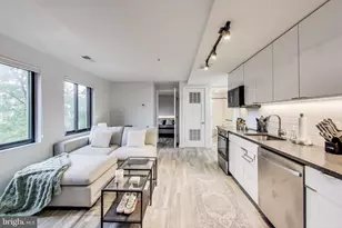 700 Roeder Rd, Silver Spring, MD 20910 - Photo 1