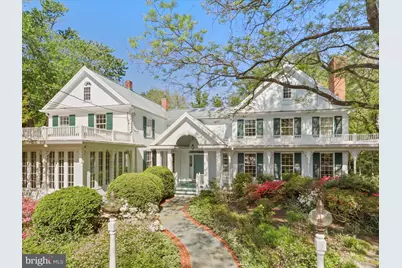 9400 Falls Road, Potomac, MD 20854 - Photo 1