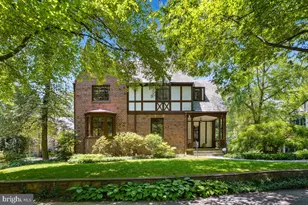 5710 Warwick Pl, Chevy Chase, MD 20815 - Photo 1