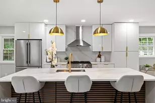 9813 Singleton Dr, Bethesda, MD 20817 - Photo 1