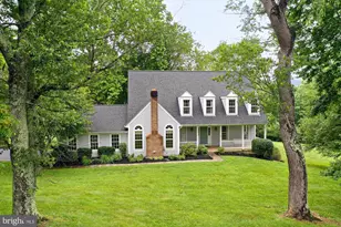 22217 Creekview Dr, Gaithersburg, MD 20882 - Photo 1