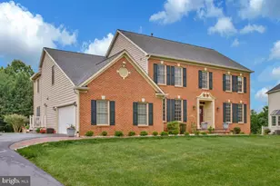 927 Brick Manor Cir, Silver Spring, MD 20905 - Photo 1