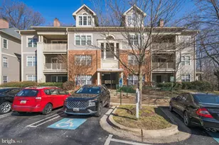 109 Timberbrook Ln, Gaithersburg, MD 20878 - Photo 1