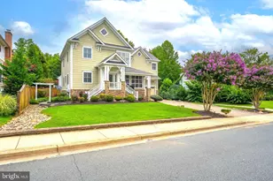 5905 Lone Oak Dr, Bethesda, MD 20814 - Photo 1