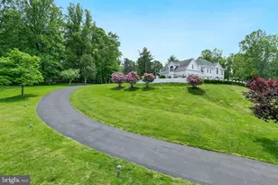 6801 Capri Pl, Bethesda, MD 20817 - Photo 1