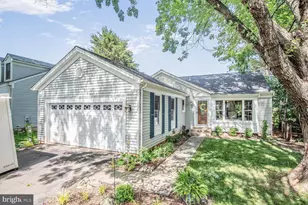 13841 Mustang Hill Ln, North Potomac, MD 20878 - Photo 1