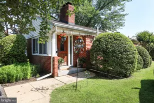 23705 Pleasant View Ln, Gaithersburg, MD 20882 - Photo 1