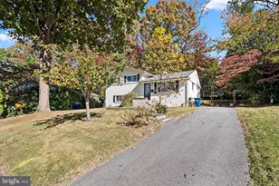 9713 Brixton Ln, Bethesda, MD 20817 - Photo 1