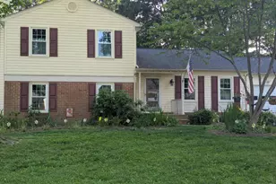 6 Wachs Ct, Olney, MD 20832 - Photo 1