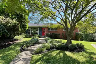 8605 Farrell Ct, Chevy Chase, MD 20815 - Photo 1