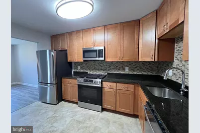 826 Quince Orchard Boulevard #202, Gaithersburg, MD 20878 - Photo 1