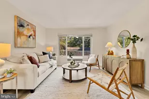 10419 Montrose Ave, Bethesda, MD 20814 - Photo 1