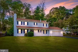 17724 Garrett Dr, Gaithersburg, MD 20878 - Photo 1