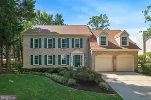 900 White Pine Pl, Potomac, MD 20854 - Photo 1