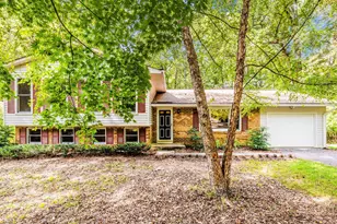 25124 Hickory Ridge Ln, Gaithersburg, MD 20882 - Photo 1