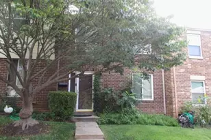 880 West Side Dr, Gaithersburg, MD 20878 - Photo 1