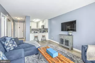 5225 Pooks Hill Rd, Bethesda, MD 20814 - Photo 1