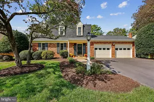 4715 Powder House Dr, Rockville, MD 20853 - Photo 1