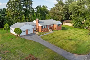 11809 Collins Dr, Germantown, MD 20876 - Photo 1