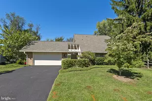 9529 Ash Hollow, Gaithersburg, MD 20886 - Photo 1